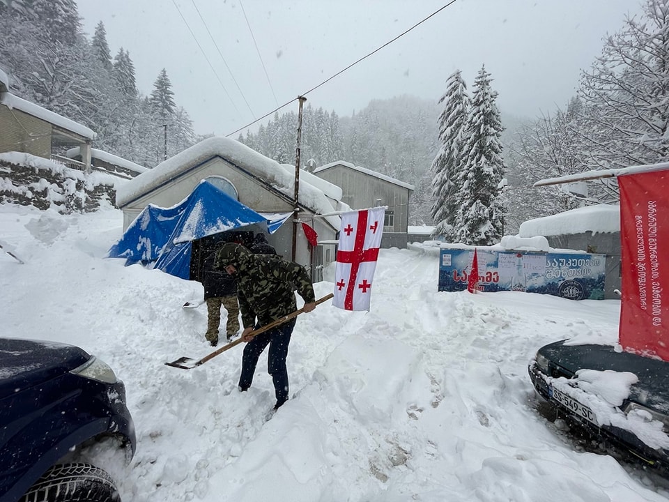 რა ხდება „საირმის“ თანამშრომლების გაფიცვის მე-8 დღეს?